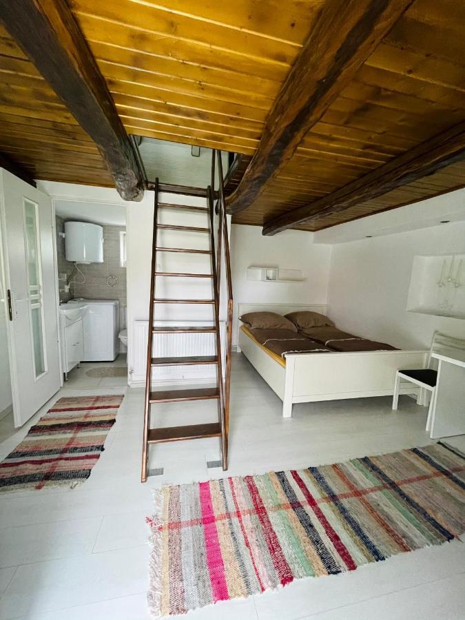 Casa De Sub Deal Densus Luaran gambar