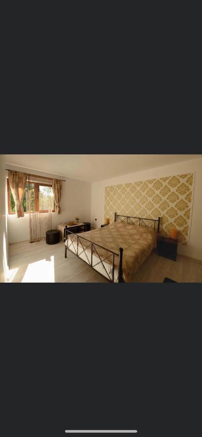 Casa De Sub Deal Densus Luaran gambar